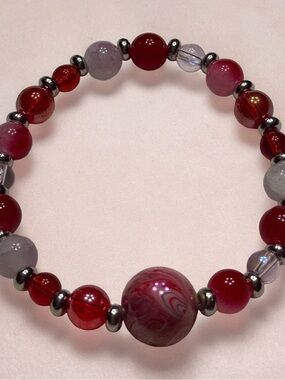 Hand Crafted Red and Gray Agate Beaded Stretch Bracelet